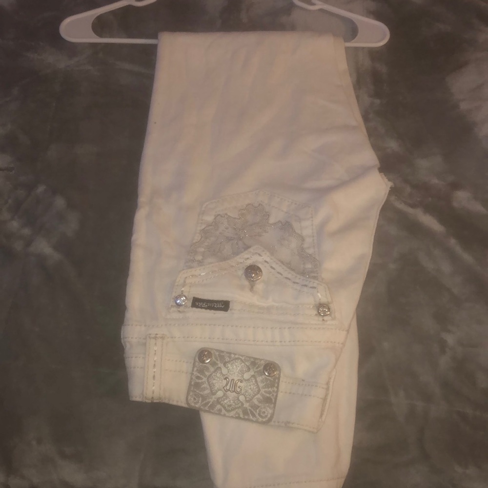 White Miss Me jeans